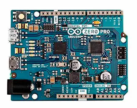 Arduino ZERO PRO con el microcontrolador SAMD21 MCU de Atmel con un núcleo ARM Cortex M0+